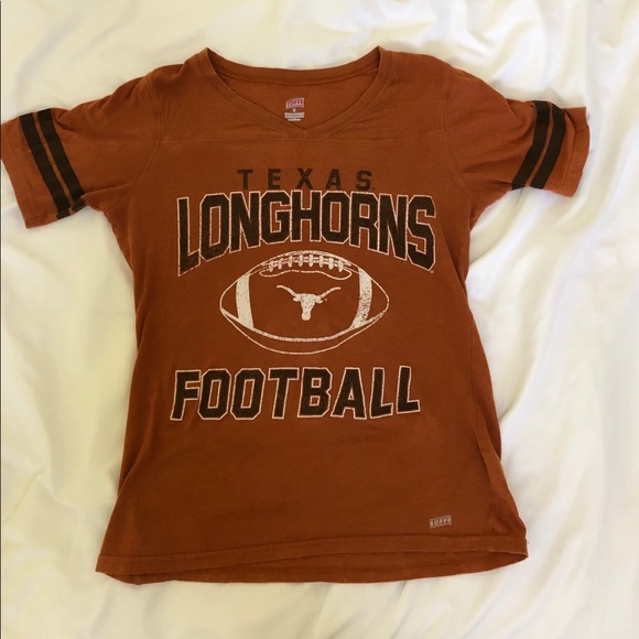 ✨CUTE REALLY WORN LONGHORN FOOTBALL TEE 🏈 ✨ - Picture 2 of 2
